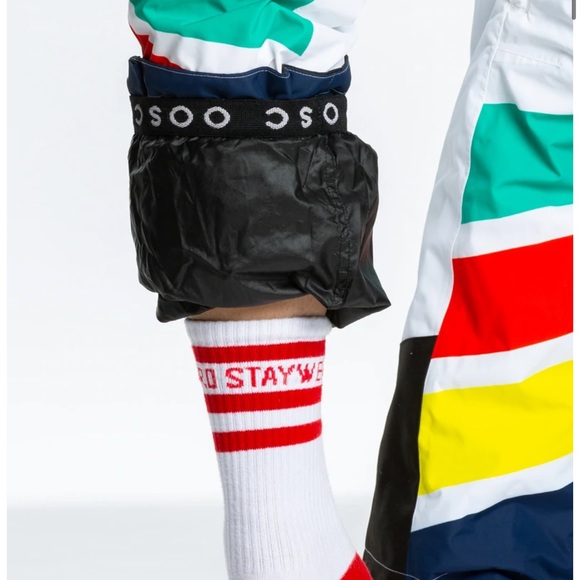 Retro Snowsuit - Picture 9 of 17